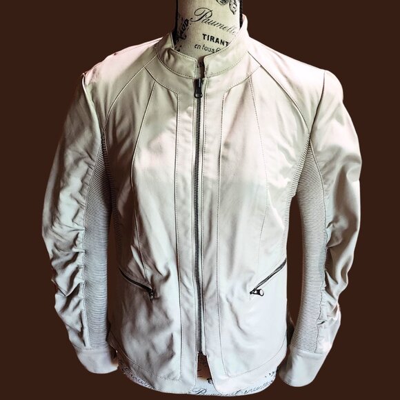 BAGATELLE NWOT Bone Color Leather-Look Motorcycle Jacket Size S/P - Picture 9 of 9